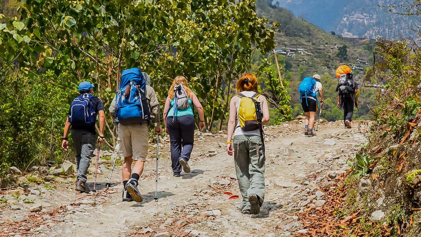 Seguridad en las Alturas: ¿Qué llevar en tu Botiquín de Montaña