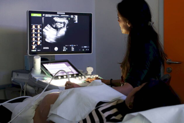El Hospital de Torrejón estudia el impacto de la nutrición en el embarazo y postparto a través de un proyecto digital de nutrición