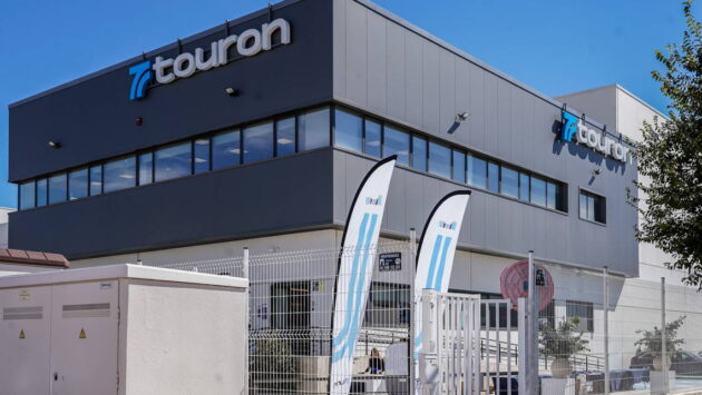 Touron inaugura su nueva sede en Torrejón de Ardoz