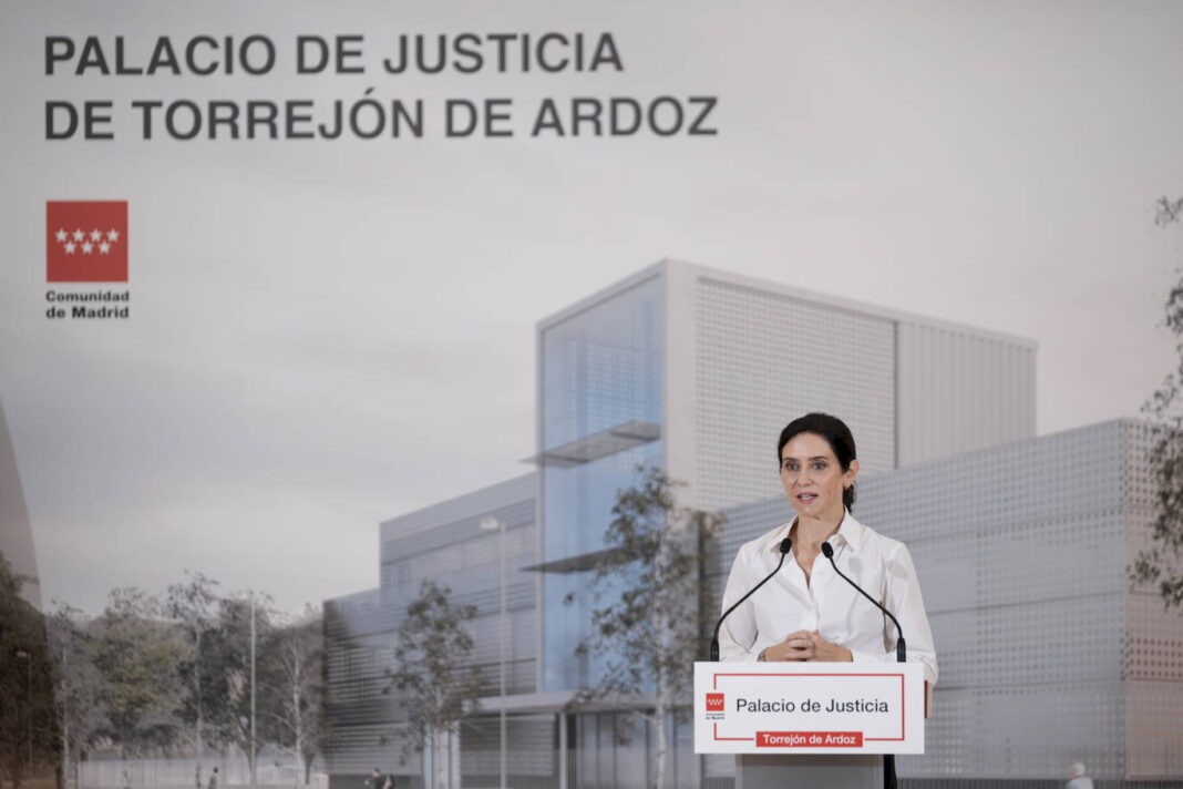 ayusoi palacio de la justicia (2)