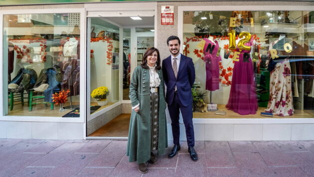 La tienda de moda y complementos Mercedes Delgado cumple 12 años en Torrejón de Ardoz