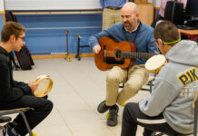 Nuevo programa de musicoterapia puesto en marcha en el Colegio de Educación Especial Iker Casillas