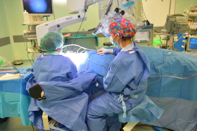 El Hospital de Torrejón realiza con éxito su primer implante coclear pediátrico