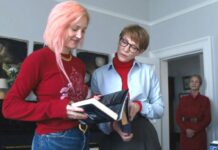 ‘Jueves de Cine’ gratuito con la premiada ‘Father Mother Sister Brother’