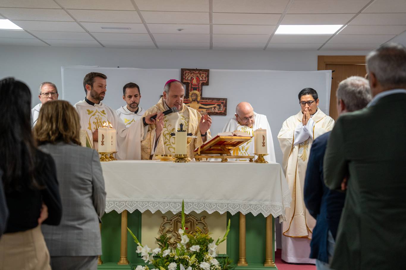La UCAM abre el curso en Torrejón con una misa presidida por el obispo de Alcalá