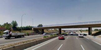 El Ministerio cierra desde el 19 de octubre la pasarela sobre la A2 hacia Parque Corredor - imagen 1