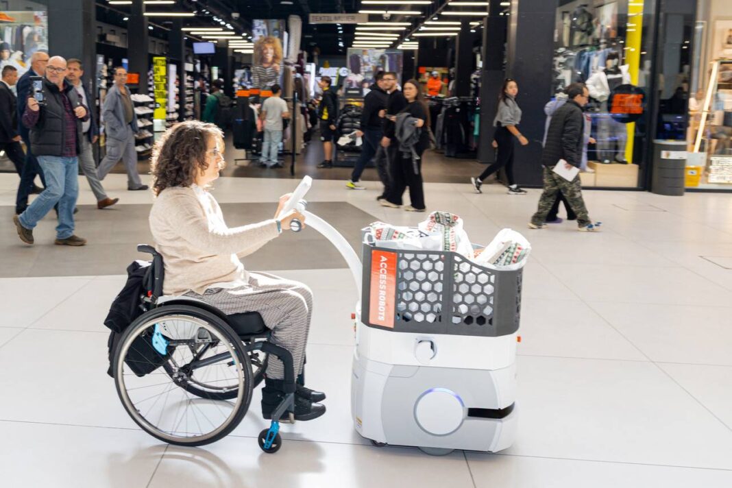 Parque Corredor prueba un robot de asistencia para personas con discapacidad y mayores - imagen 1