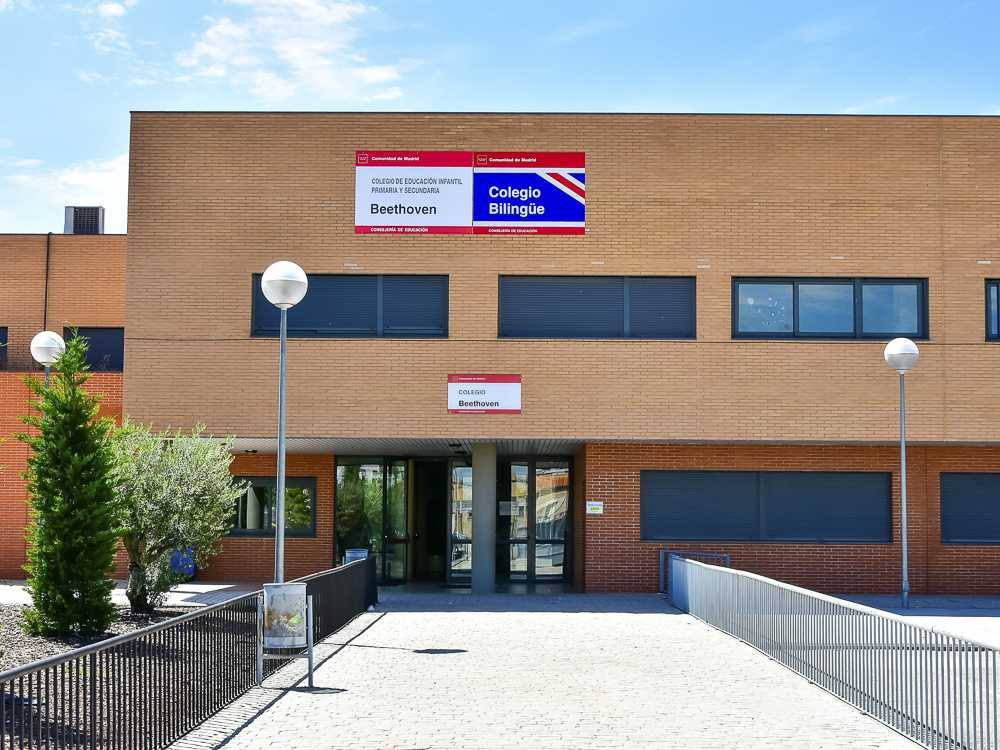 Diez colegios de Torrejón abren sus patios por las tardes para facilitar la conciliación - imagen 1