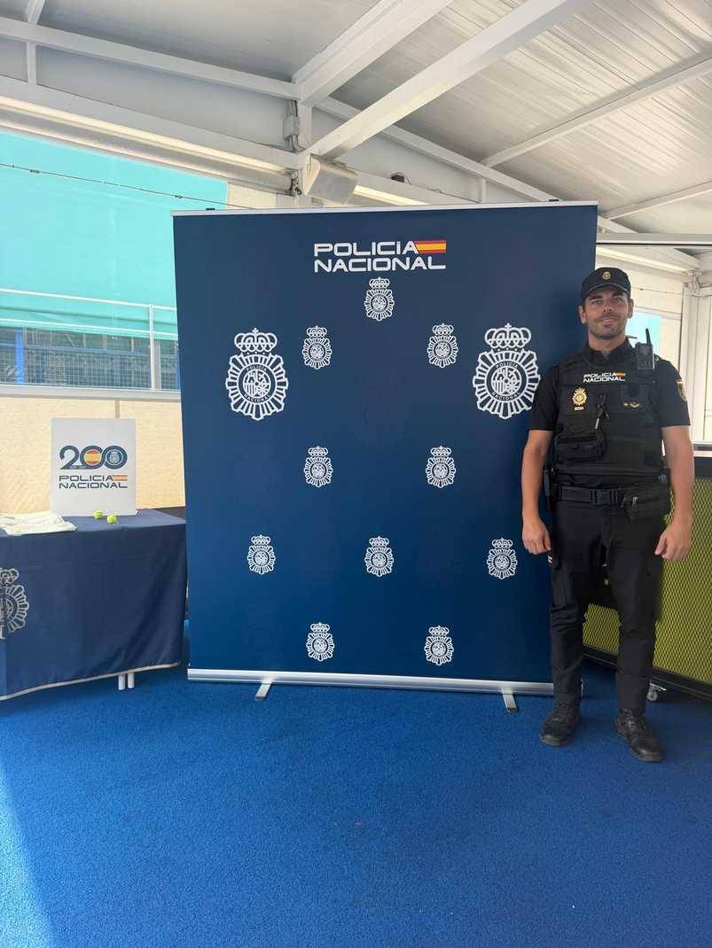 La Policía Nacional celebra en Torrejón el torneo de pádel de los Ángeles Custodios